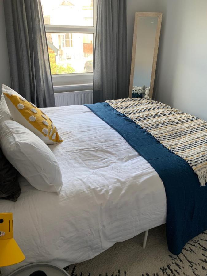 Ferienwohnung The Hideaway, Calm, Cozy, Dog Friendly Retreat Cheltenham Exterior foto